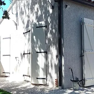  Hébergement de vacances Les 3 Chenes